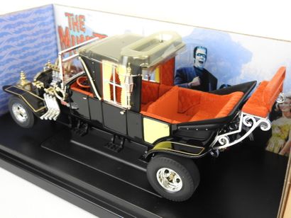 ERTL Munsters Koach de la série télé Munsters...