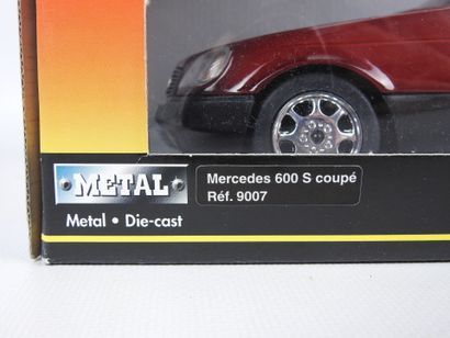 SOLIDO Mercedes 600S coupé, bordeaux. 1/18....