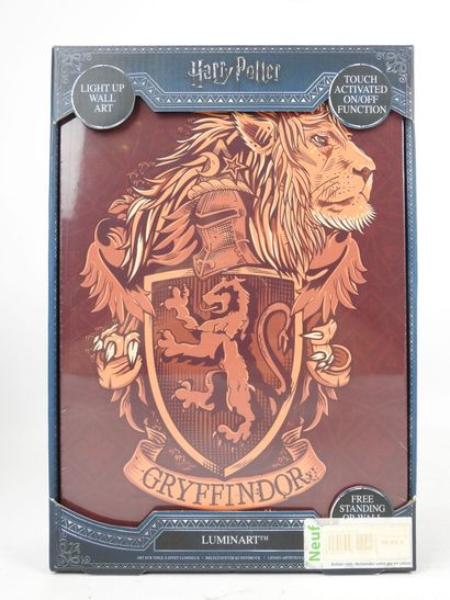 HARRY POTTER : 3 objets de collection :
-...