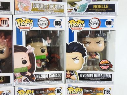 FUNKO POP : 12 figurines de collection de...