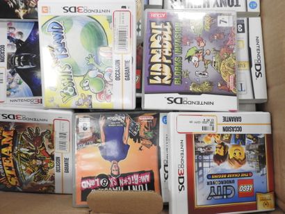 NINTENDO DS and 3DS: Around 200 video games,...
