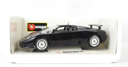 BURAGO Bugatti EB110 1991, noir. 1/18 Réf...