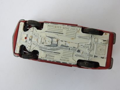 Approx. 43 miniature cars or trailers, various...