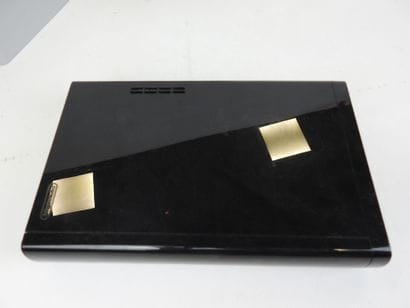 WII U : Console de jeu modèle WUP-010 et...