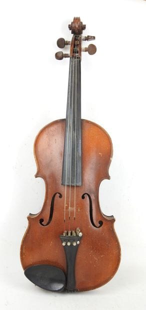 4/4 VIOLIN, apocryphal label Antonio Stradivarius...