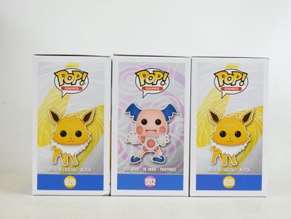 FUNKO POP : 4 figurines de collection de...
