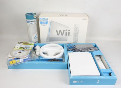 WII : Coffret avec console, manette, nunchuk,...