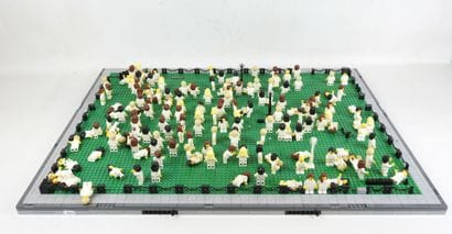 LEGO : Place centrale avec nombreux citadins...