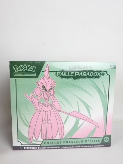 POKEMON : 3 coffrets de cartes à jouer et...
