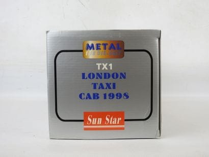 SUN STAR LTI 1998 taxi londonien, noir. 1/18...
