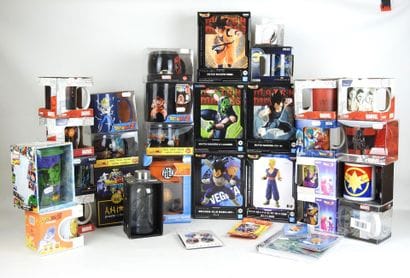 MARVEL - DRAGON BALL Z : Lot comprenant mugs,...