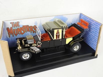 ERTL Munsters Koach de la série télé Munsters...