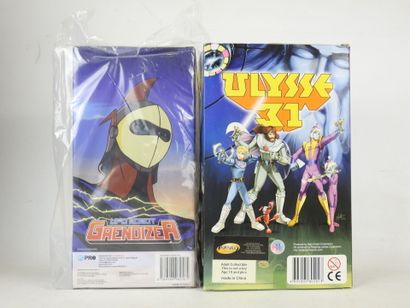 ANIME JAPONAIS : 3 figurines de collection...