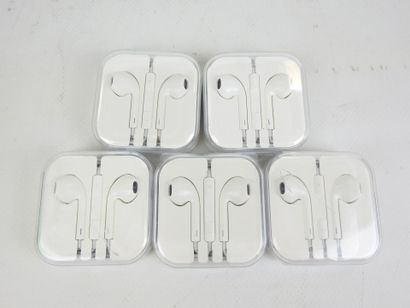 UNDER CONTROL : un câble USB de charge 1,20m,...