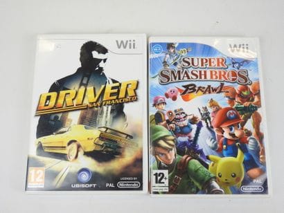 WII : Console modèle RVL-001 blanche avec...