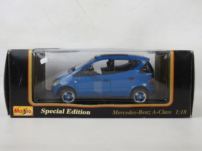MAISTO Mercedes A 140, bleu (couleur de pré-série...