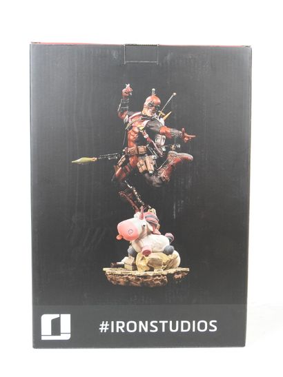 MARVEL : 2 figurines de collection DEADPOOL...