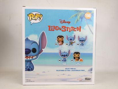 DISNEY - MARVEL : 3 figurines POP :
- Groot...