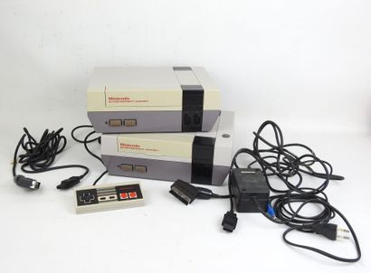 NINTENDO : Deux consoles Entertainement System....