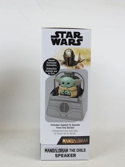 STAR WARS : 3 figurines de collection :
-...