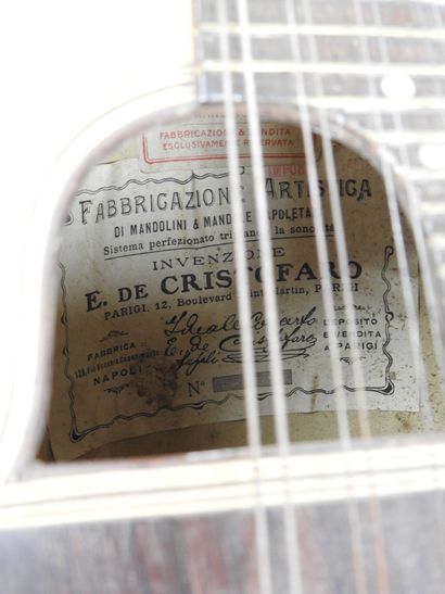 E. de CRISTOFARO : Mandoline. Etiquette à...