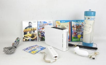 WII : Console modèle RVL-001 blanche avec...