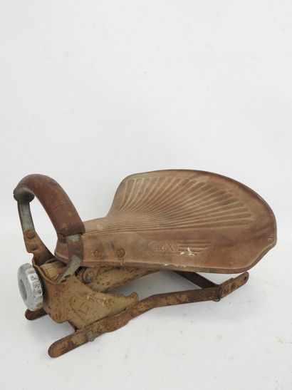 LUX : Selle passagère de moto ancienne M3A....