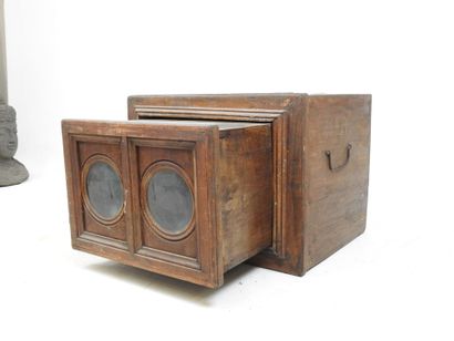 VISIONNEUSE PHOTOGRAPHIQUE en bois. H. 37...