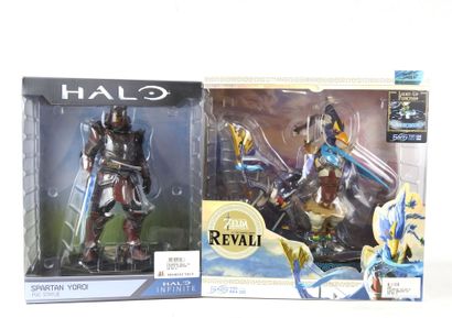 JEUX VIDEOS : 2 figurines de collection :...