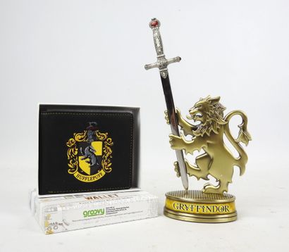 HARRY POTTER : Un porte-feuille de la maison...