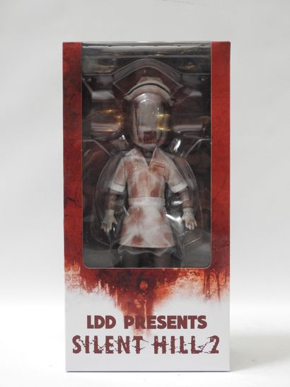 SILENT HILL 2 : 6 figurines de collections...