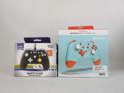 UNDER CONTROL : Manette sans fil compatible...