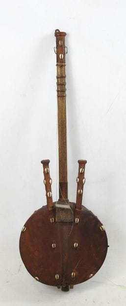 KORA : African stringed musical instrument...