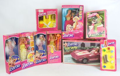 MATTEL - BARBIE : Lot comprenant 5 poupées...