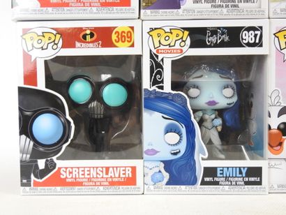 FUNKO POP : 11 figurines de collection DISNEY...