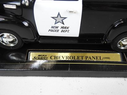 SOLIDO MIRA Chevrolet 1950 fourgon 'POLICE...