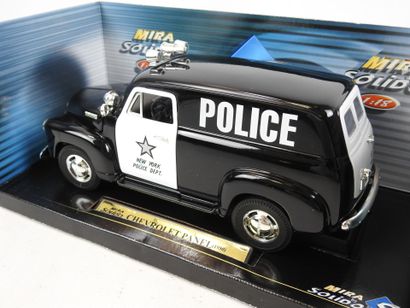 SOLIDO MIRA Chevrolet 1950 fourgon 'POLICE...