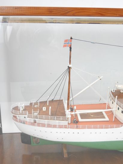 MAQUETTE liner 