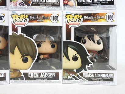 FUNKO POP : 12 figurines de collection de...