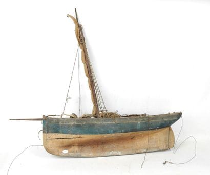 MAQUETTE of sailboat in partially blue painted...