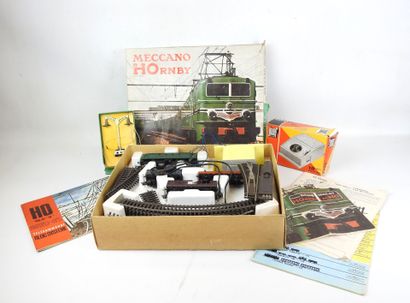 MECCANO HOrnby : Coffret avec une locomotive,...