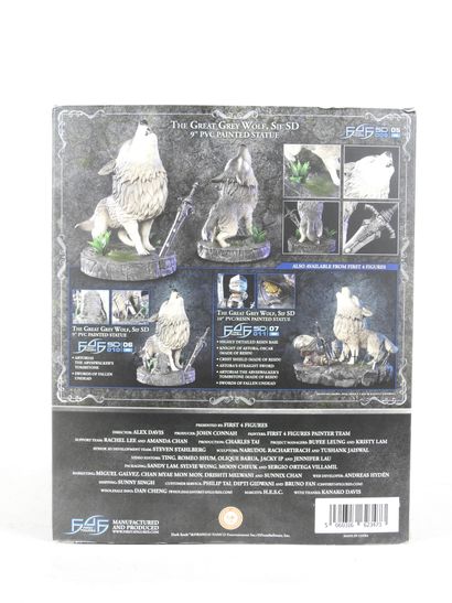 JEUX VIDEOS : 2 figurines de collection :
-...