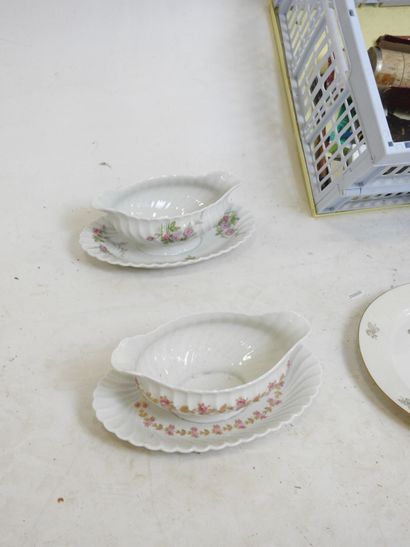 LOT comprising : - Limoges - M & S, three...