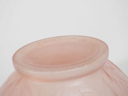Pierre de CAGNY (XXth) : Ball-shaped vase...