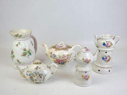 LOT OF PORCELAIN and FAIENCES including:...