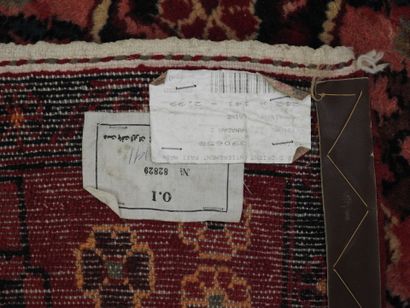 IRAN - HAMADAN : Wool carpet with geometric...