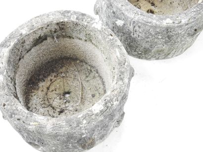 PAIR OF HIDDEN POTS in concrete imitating...