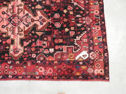 IRAN - HAMADAN : Wool carpet with geometric...