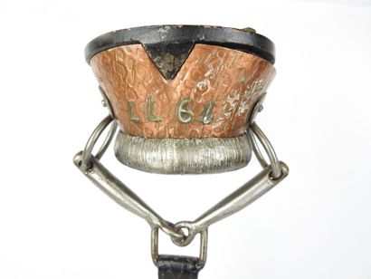 Standing ashtray in wrought iron and copper...