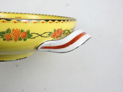 Théodore HAVILAND - Limoges. Porcelain bowl...